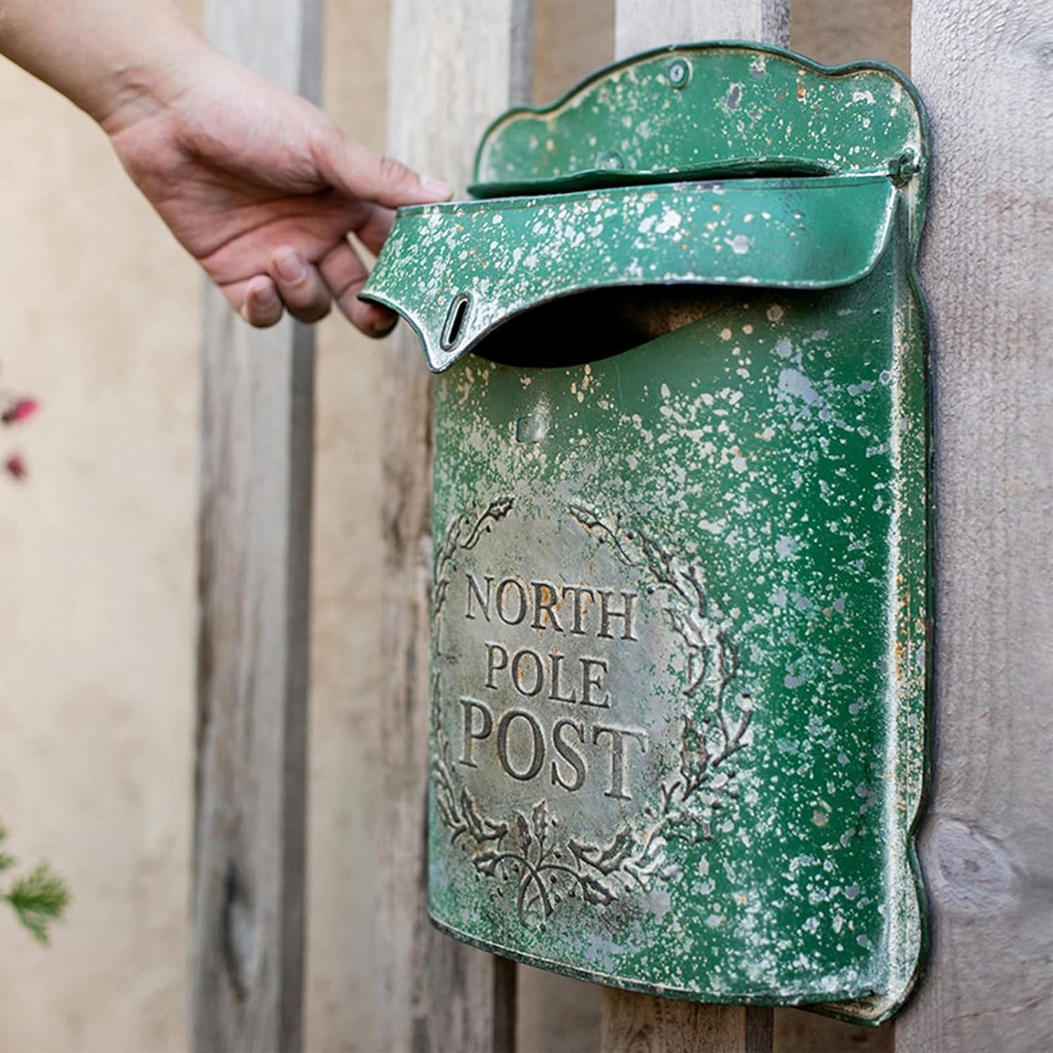 MELPHI Vintage Wall Mailbox, Metal Mailbox Large Capacity, Vintage Post Box with Cover, Wall Mount Mail Box for Garden, Outside, Coffee, Shop, Rustic Farmhouse (Color : Green)