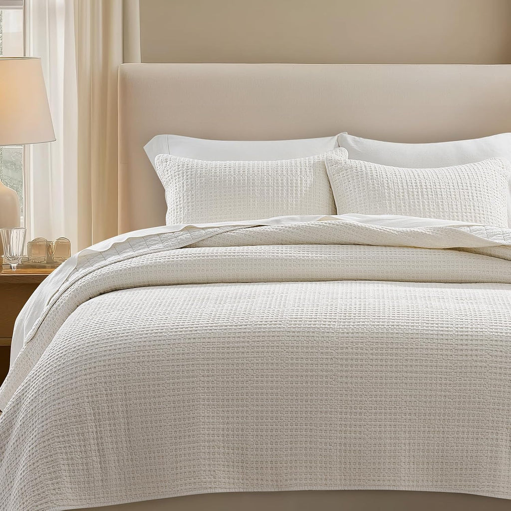 EverGrace Stonewashed 100% Natural Cotton Waffle Quilt Set Queen Size 3 Pieces, Durable, Textured & Substantial Bedding, Quilted Coverlet Bedspread with 2 Shams for All Seasons, Bright White