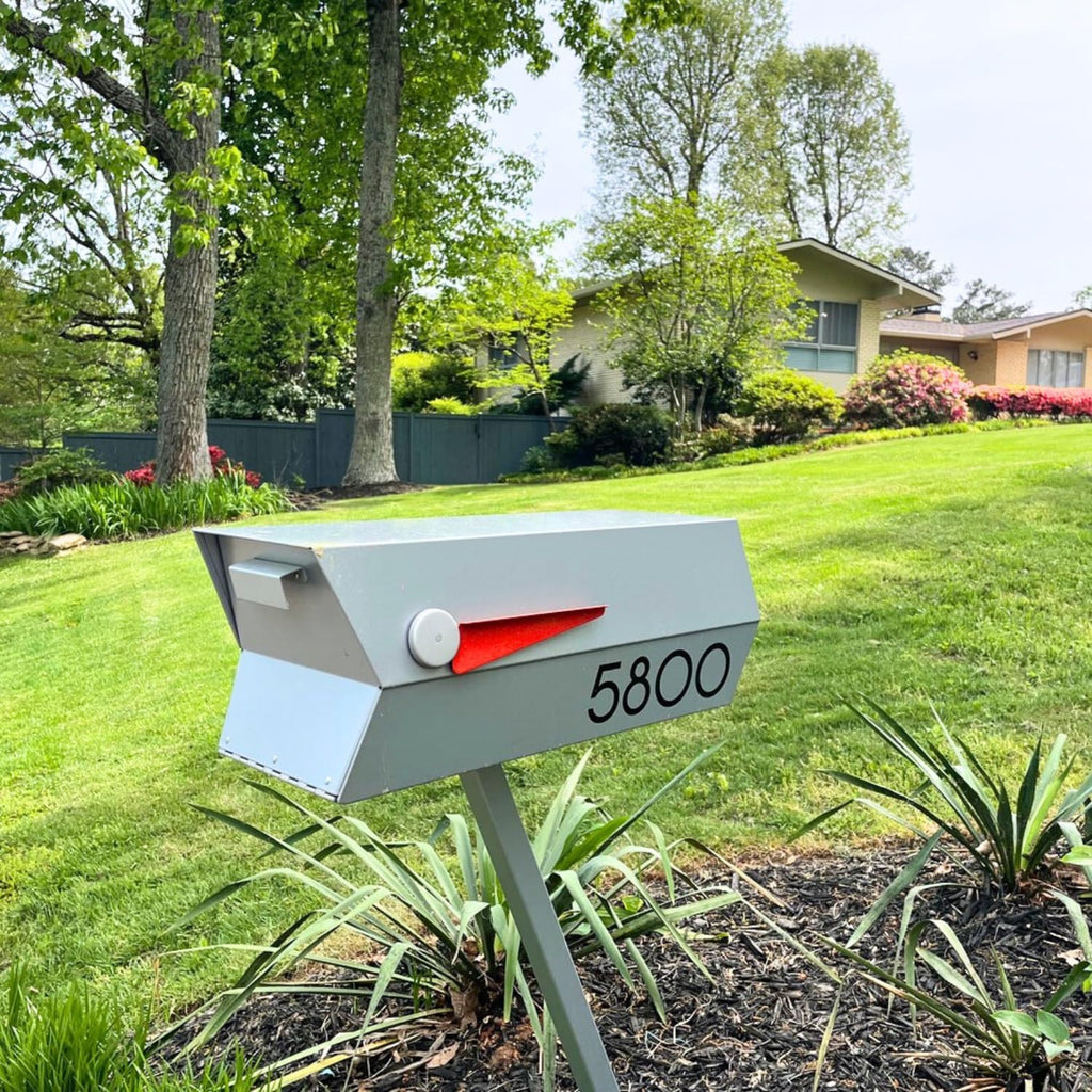 modbox USA Mid-Century Modern Curbside Mailbox | Solid Color (Silver (Annodized Aluminum Effect))