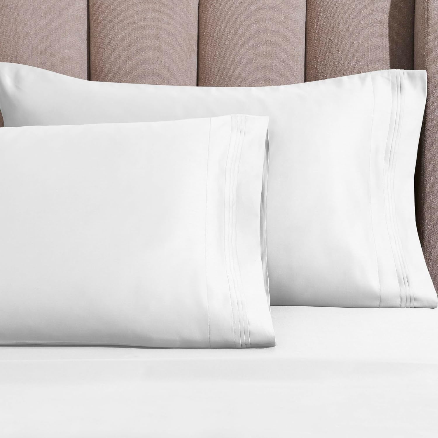 Superior Egyptian Cotton 4 Piece Sheet Set, Luxury 1500 Thread Count, Modern Design, Sustainable Sheets, Ultra-Soft Basics, Solid, Deep Pocket Fitted Sheet, Flat Sheet, Pillowcases, Queen, White