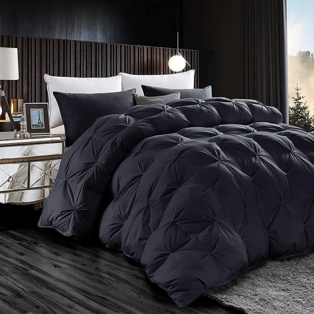 Luxurious Full/Queen Goose Down Comforter, Unique Black Pinch Pleat, 600 Thread Count, 100% Egyptian Cotton Cover, 70 Oz Fill Weight, 750 Fill Power