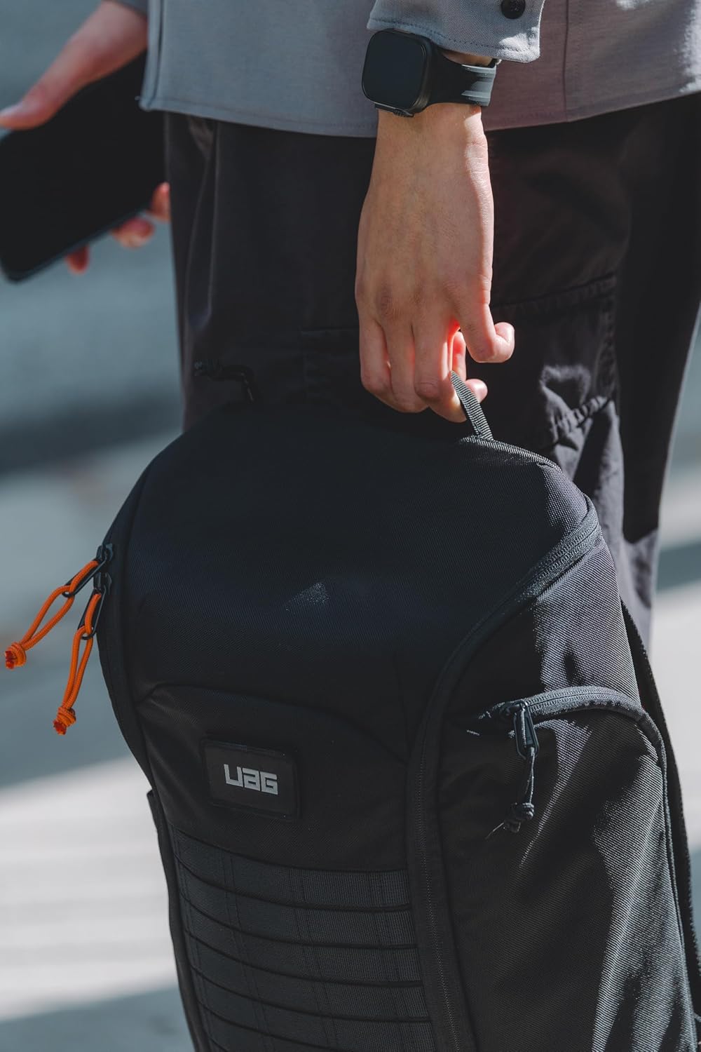 URBAR ARMOR GEAR UAG 20-Liter Laptop Backpack - Lightweight Travel Carry-on Luggage Daypack Fits up to 16' Laptop, Civilian Black/Orange