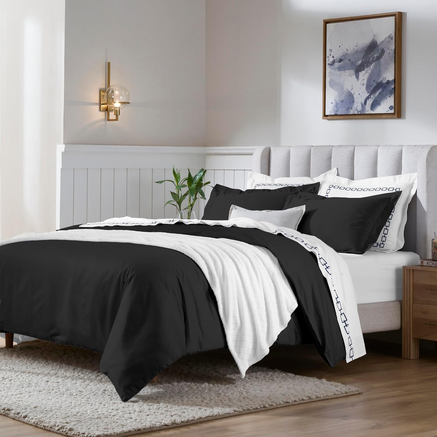 Superior Egyptian Cotton 650 Thread Count Duvet Cover Set, Bed Covers, Includes 1 Duvet Cover, 2 Pillow Shams, Bedding Essentials, Master, Guest, Hotel Bedroom Decor, Full/Queen, Black