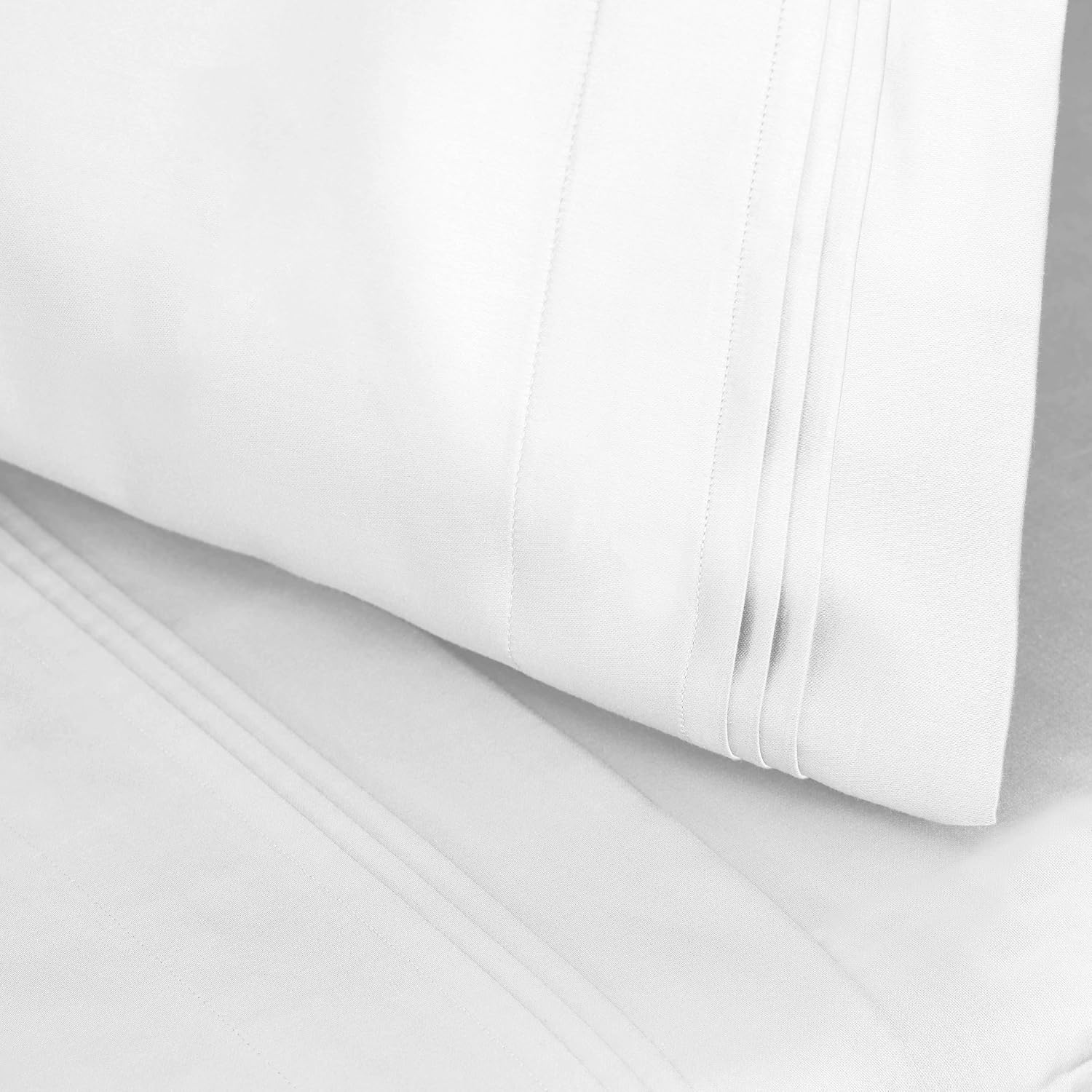 Superior Egyptian Cotton 4 Piece Sheet Set, Luxury 1500 Thread Count, Eco-Friendly, Sustainable Sheets, Ultra-Soft Basics, Solid, Deep Pocket Fitted Sheet, Flat Sheet, Pillowcases, Full, White