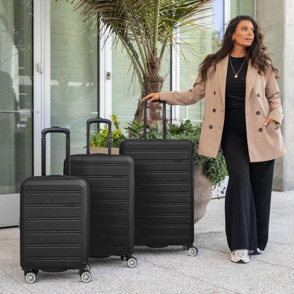 Travel Select Snowcreek Hardside Expandable Spinner Luggage, Black, 30-Inch Checked Only