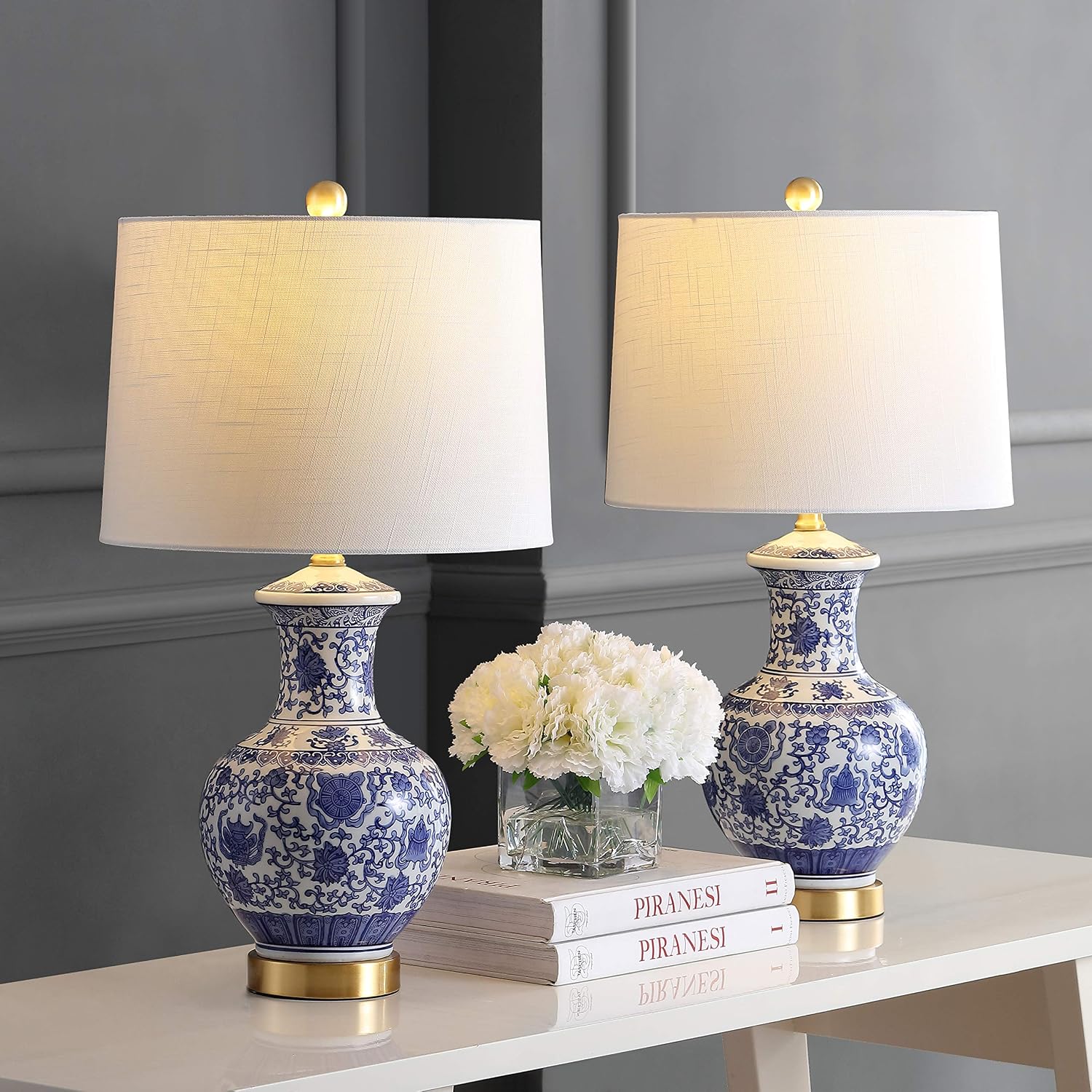 JONATHAN Y 25.25' Blue/White Ceramic Ginger Jar Table Lamp Set of 2, Traditional Brass Gold Base for Living Room Bedroom, White Linen Drum Shade, LED Bulbs Included JYL1072A-SET2