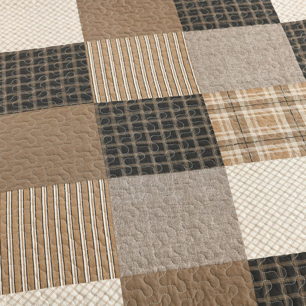PANGUSHAN 100% Cotton Quilt Set, King Size, Farmhouse Plaid Lightweight Comforter, Rustic Bedding Set Quilted Bedspread, Charcoal/Beige/Brown Quilt for King Bed, 3 Pieces