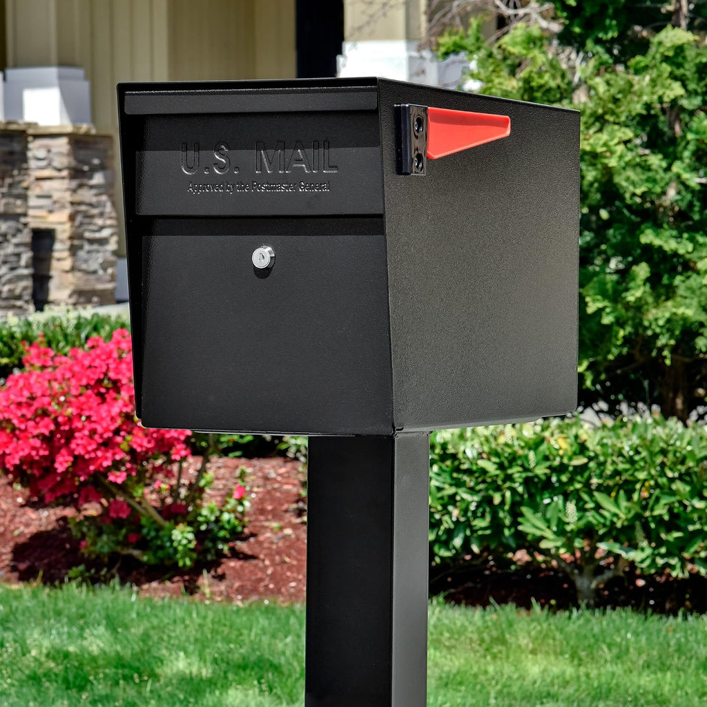 Mail Boss Security Mailbox and Mounting Post Bundle