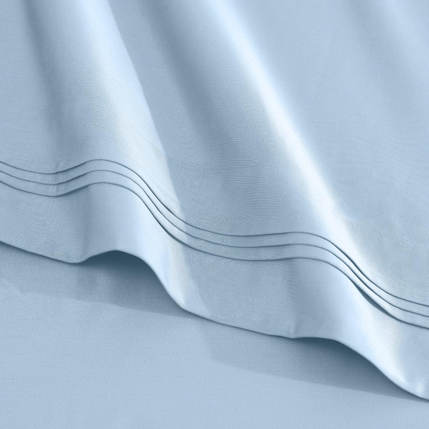 Superior Egyptian Cotton 4 Piece Sheet Set, Luxury 1000 Thread Count, Modern Design, Sustainable Sheets, Ultra-Soft Basics, Solid, Deep Pocket Fitted Sheet, Flat Sheet, Pillowcases, Full, Light Blue