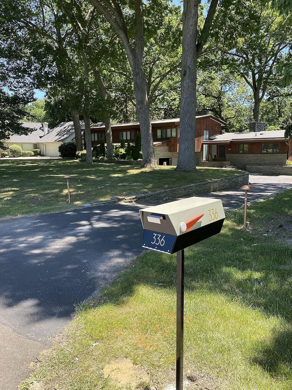 modbox USA Modern Curbside Mailbox Post (Vertical | Black)